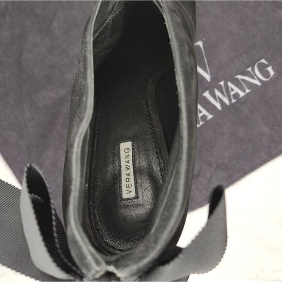 Vera Wang Black Leather High Heels - Picture 9 of 11
